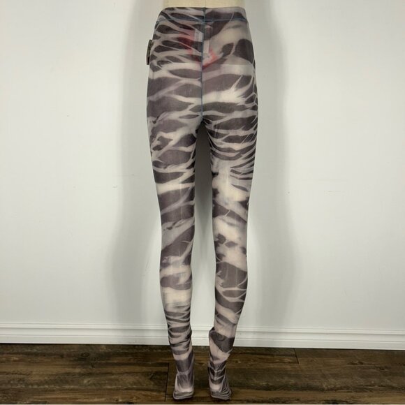 ❤️ NWT Diesel Leggings tiger Patterned Sheer M - Picture 5 of 12